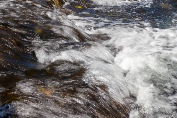 Kaskády Řece Dobra Chorvatsku — Stock fotografie