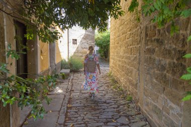 Hırvatistan 'ın Istra kentindeki Groznjan sokakları