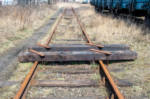 Eisenbahninfrastruktur Gleise Schienen Und Stromkabel Über Die Gleise — Stockfoto