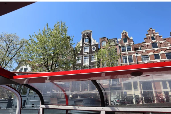 Vakantie Amsterdam Uitzicht Vanaf Het Bestuur Van Een Plezierboot Naar — Stockfoto
