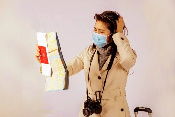 Női Turisták Védőmaszkot Viselnek Fennáll Fertőző Betegségek Veszélye Amikor Utaznak — Stock Fotó
