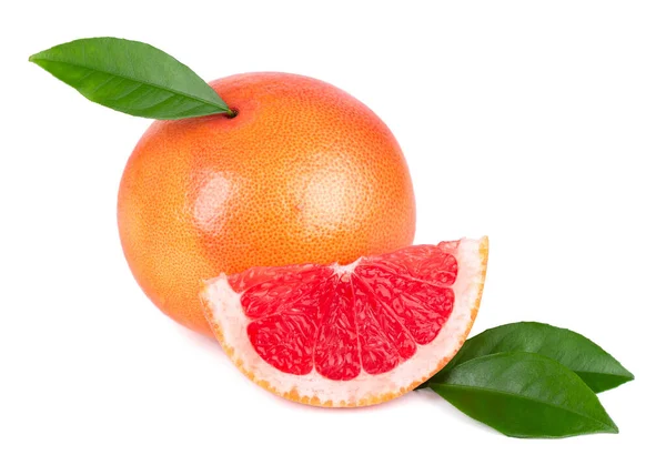 Rózsaszín Grapefruit Szeletek Elszigetelt Fehér Alapon Friss Grapefruit Zöld Levelekkel — Stock Fotó