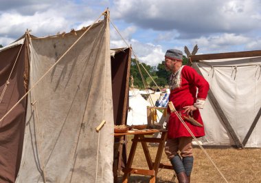 Viking kampı canlandırma sahnesi                