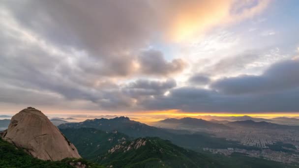 Montaña Bukhansan Seúl Amanecer Hermosa Mañana Colorida Parque Nacional Bukansan — Vídeos de Stock
