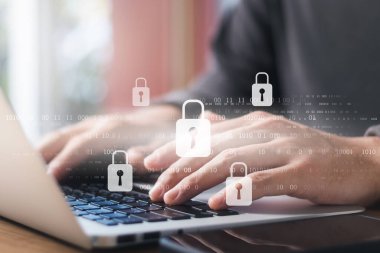 Siber güvenlik interneti ve ağ konsepti. Akıllı telefon bilgi güvenliği ve şifreleme, kullanıcının kişisel bilgilerine güvenli erişim, güvenli İnternet erişimi.