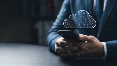 Gelecekteki Veri Ağı 'nda gösterilecek bulut transferi için internet sunucu hizmetlerine bağlı bilgisayar iş ağı fikirleri için çevrimiçi bilgisayar teknolojisi ve depolama.