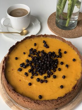 Hayat bir fincan kahve ve balkabağı kurabiyesiyle geçiyor.