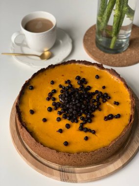 Hayat bir fincan kahve ve balkabağı kurabiyesiyle geçiyor.