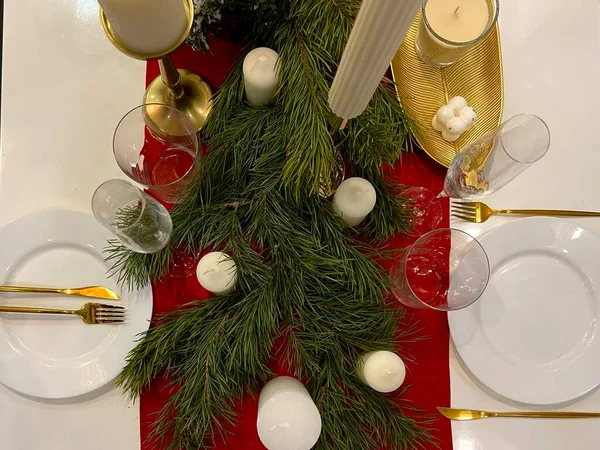 Served Festive Table Candlesticks Napkins Christmas Tree — стоковое фото