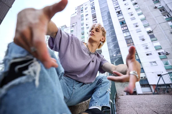 Teenage Boy Poses Urban Exterior Surrounded Buildings — Fotografia de Stock