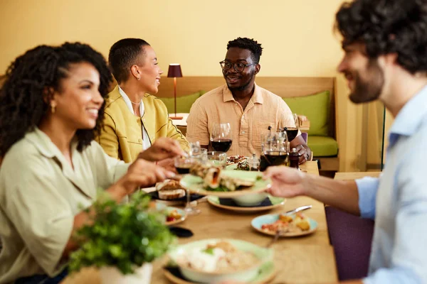 Multicultural Friends Having Dinner Restaurant — 스톡 사진