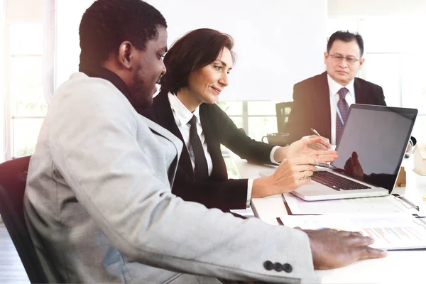 Middle Aged Business Woman Young African Businessman Use Laptop Computer — Foto de Stock