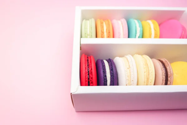 Colorful French Macarons Macaroons Cake Carton Box Delicious Sweet Dessert — Stock Photo, Image