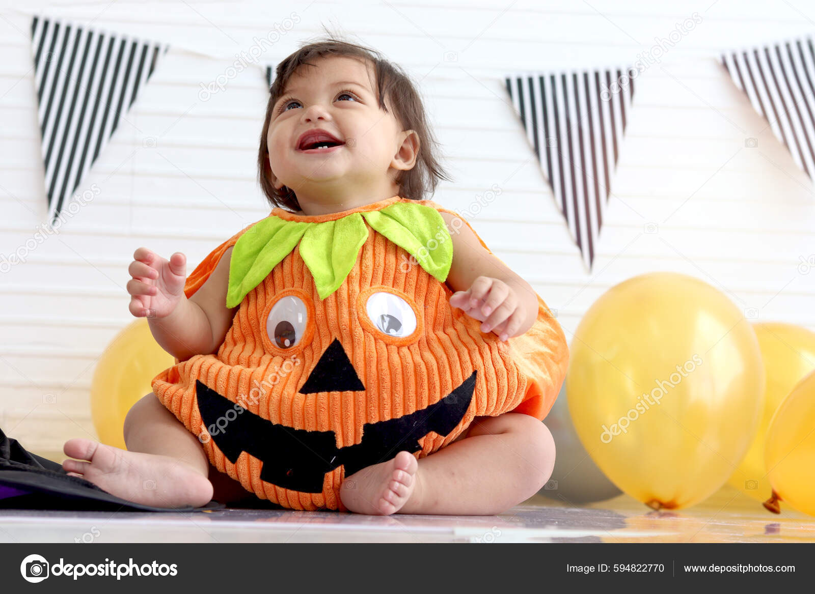 Dressing up baby girl top