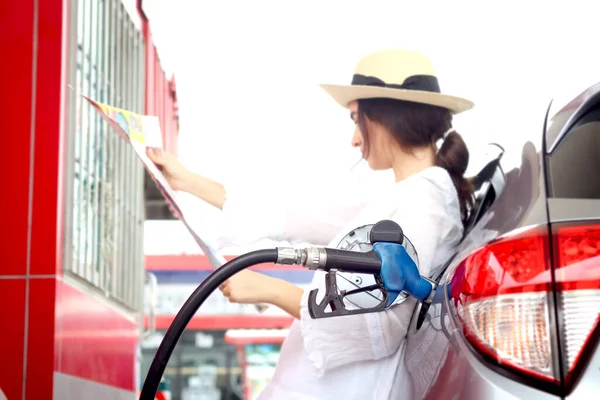 Blue Fuel Petrol Pump Nozzle Refueling Auto Car Petrol Beautiful — Stok Foto