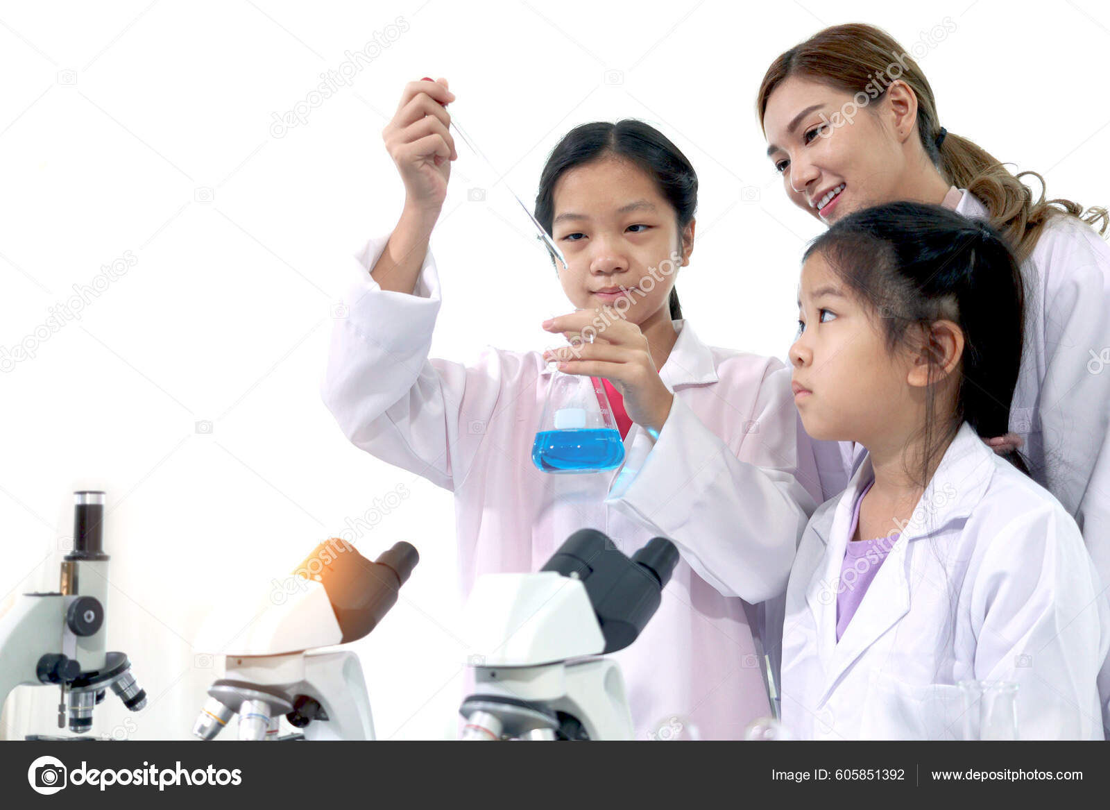 Students Teacher Lab Coat Have Fun Together While Learn Science
