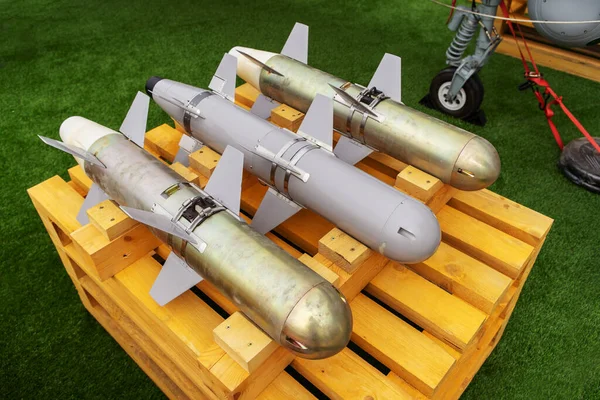Bombs Unmanned Aerial Vehicles Lie Wooden Pallet Close — Stockfoto