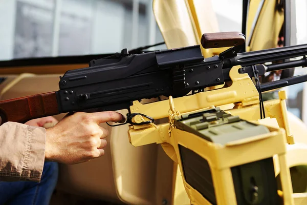 Shooting Machine Gun Battle Hand Military Man Trigger Military Weapon — Stockfoto