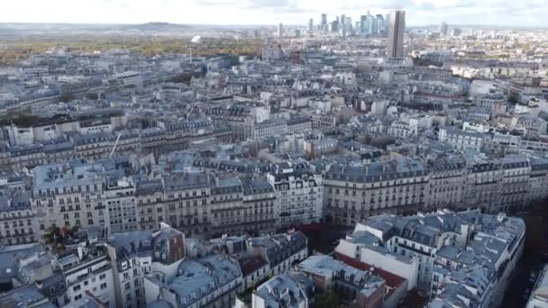 Strzelanina z drona centralnych ulic Paryża — Wideo stockowe