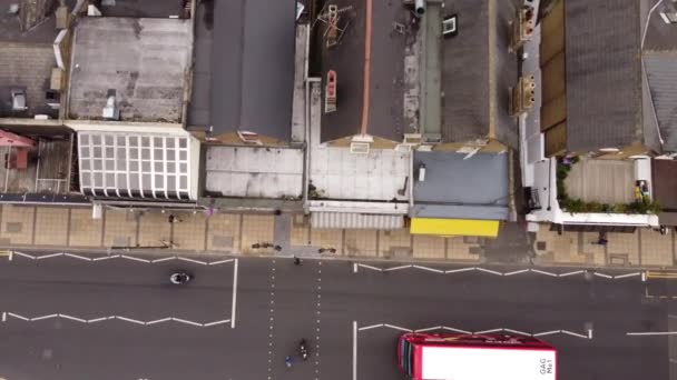 Uma vista drone de uma rua em Wimbledon, Londres. — Vídeo de Stock