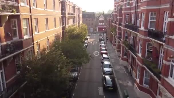 Quick Shooting Street Drone Elite Area London Wimbledon Beautiful Low — Vídeo de Stock