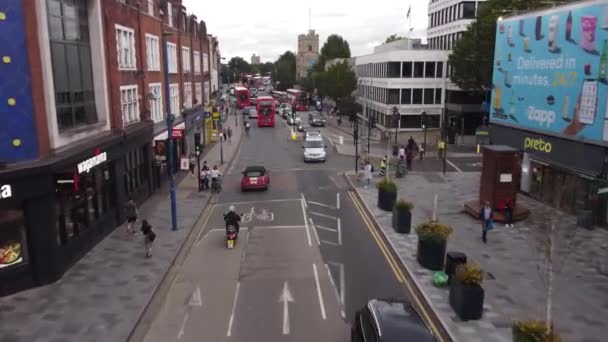 Drone View Classic English Street Lots Double Decker Buses London — Vídeo de Stock