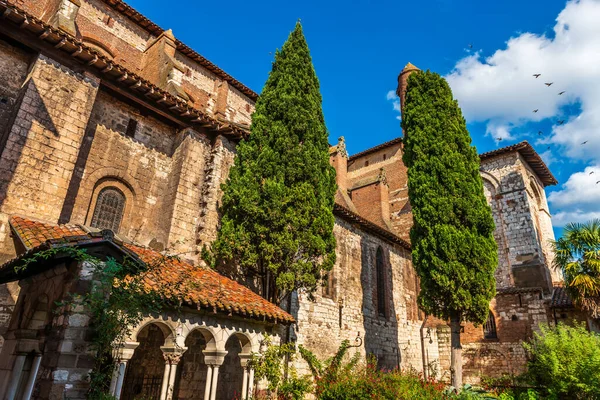 Claustro Florecido San Salvador Albi Tarn Occitanie Francia —  Fotos de Stock