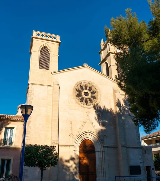 Iglesia Nuestra Señora Asunción Balaruc Les Bains Herault Occitanie Francia — Foto de Stock