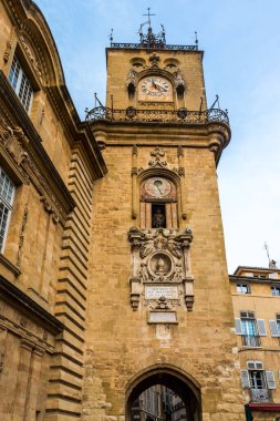 Aix en Provence belediye binasının saat kulesi, Bouches du Rhone, Provence, Fransa