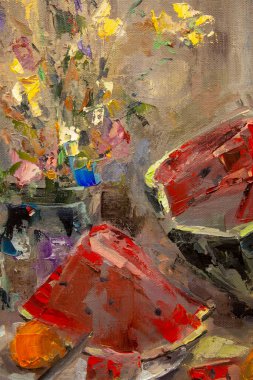 Kesik sulu bir karpuz ile, meyve ve sebzelerle, bir buket kır çiçeğiyle, pitoresk bir natürmort parçası, yağda, tuvalin üzerinde uyumlu bir kompozisyonda yapılır..