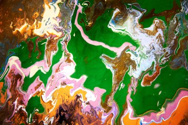 farklı renklerde doğal boya dökülmeleri: sarı, beyaz, kahverengi, turuncu, yeşil, kırmızı, gri, rastgele karıştırılmış, inanılmaz güzel desenler ve bir haritaya benziyor.