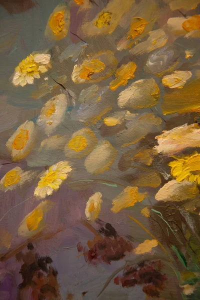 Fragmento Vida Tranquila Com Flores Amarelas Vaso Bule Chá Uma — Fotografia de Stock
