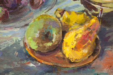 Resmin bir parçası hala kömürle yapılıyor. kompozisyonun ortasında bir semaver, sağda bir çaydanlık, solda elmalı bir tabak. Etrafta bir fincan, limon ve biber var..