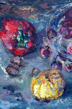 Resmin bir parçası hala kömürle yapılıyor. kompozisyonun ortasında bir semaver, sağda bir çaydanlık, solda elmalı bir tabak. Etrafta bir fincan, limon ve biber var..