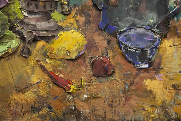Fragment of a picturesque still life is made in a pasty technique, which conveys the volume and movement of objects. A samovar, a teapot, fruits and vegetables will harmoniously complement each other.