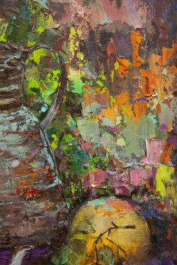 Bir Gürcü sürahisi, bir oryantal vazo, bir çaydanlık, meyve ve renk beneklerini uyumlu bir şekilde tamamlayan resimli natürmort bir yaşam..