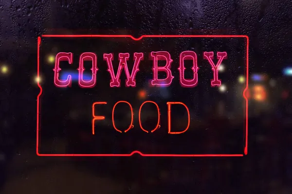 Cowboy Cfood Leuchtreklame Verregneten Fenster — Stockfoto