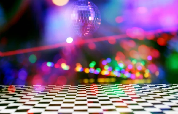 Barda yanan bulanık arkaplan müzik kutusu