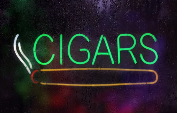 Vintage Neon Cigar Sign Wet Rainy Window — Φωτογραφία Αρχείου