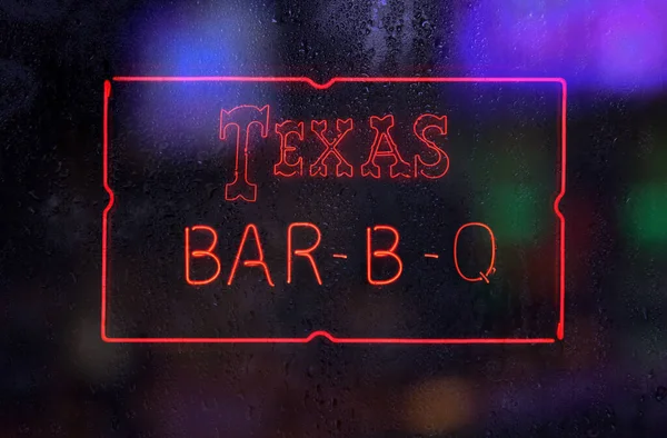 Neon Texas Barbecue Sign — стокове фото