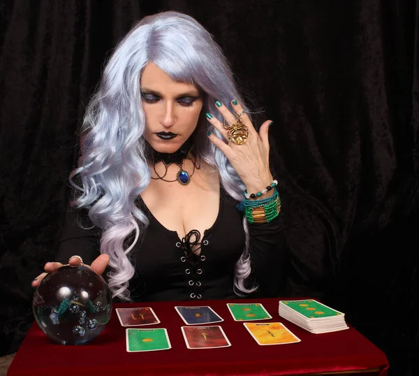 Psychic Blue Hair Crystal Ball Tarot Cards Psychic Witch — Stock Photo, Image