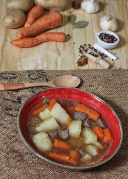 Beef Stew Potato Carrots Vintage Burlap Potato Bag — Stock Photo, Image