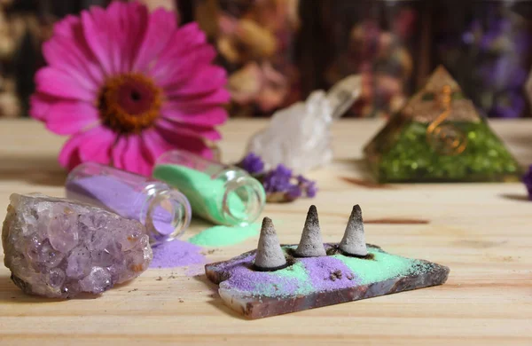 Incense Cones Stone Slab Chakra Crystals Flowers — Stock Photo, Image