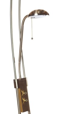 Beyaz arkaplanda izole edilmiş altın ışıklı meşale zemin lambası okuma