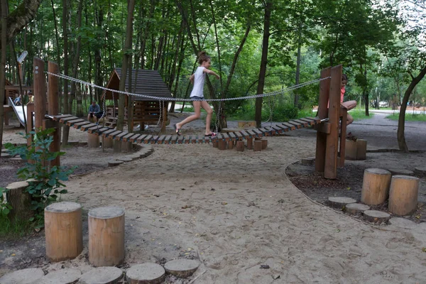 Moscow Russia 2021 Wooden Chain Bridge Children Playground Made Environment — Stock fotografie