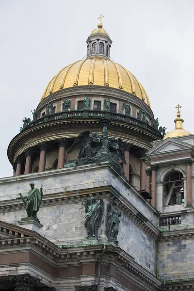 Saint Petersburg Russia 2021 Saint Isaac Cathedral Golden Cupola Dome — Stockfoto