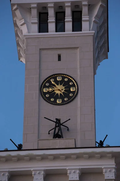 Orologio Torre Sulla Guglia Del North River Terminal Rechnoy Vokzal — Foto Stock