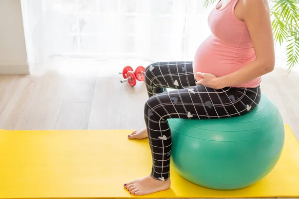 Young Pregnant Woman Sitting Fitness Ball Does Exercises Strengthen Pelvic — Stock Photo, Image