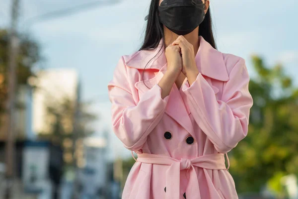 Girl Wearing Pink Coat Standing Praying God Asking God Blessing — Stock Photo, Image