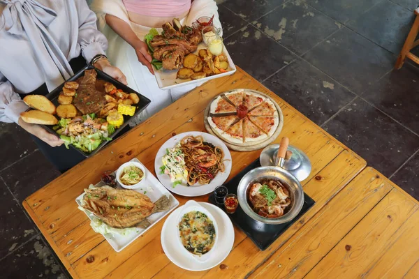 Variety Dishes Laid Out Table Prepare Family Friends Banquets New — Stock Photo, Image